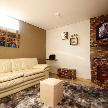 Hola Hostel Butanta 우사스쿠 외부 사진